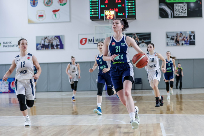 Женская команда выходит в полуфинал чемпионата Беларуси